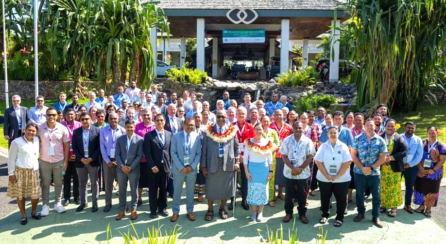 Caption: Nasfund CEO Rajeev Sharma and members of the Pacific Islands Investment Forum (PIIF) at the PIIF Investment Conference in Denarau, Fiji. Picture Courtesy of PIIF Communications Team